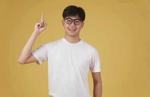 ใครบ้างที่ควรตรวจสุขภาพตา