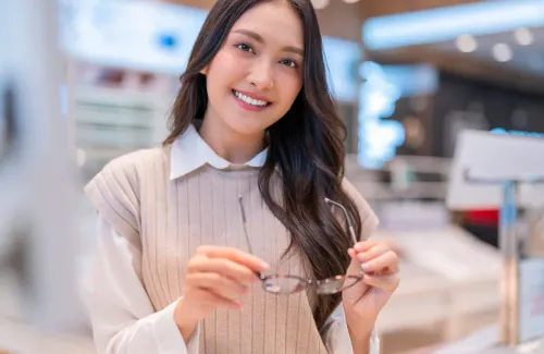 ตัดแว่นใช้เวลากี่วัน