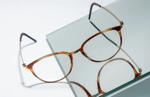 เลนส์โปรเกรสซีฟ ISOPTIK ราคาเท่าไร