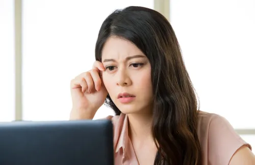 อาการที่พบบ่อยเมื่อมองไกลไม่ชัด