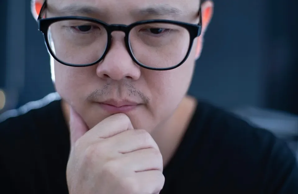 สัญญาณเตือนถึงเวลาเปลี่ยนเลนส์แว่น