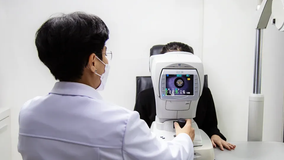 การวัดความโค้งของกระจกตา