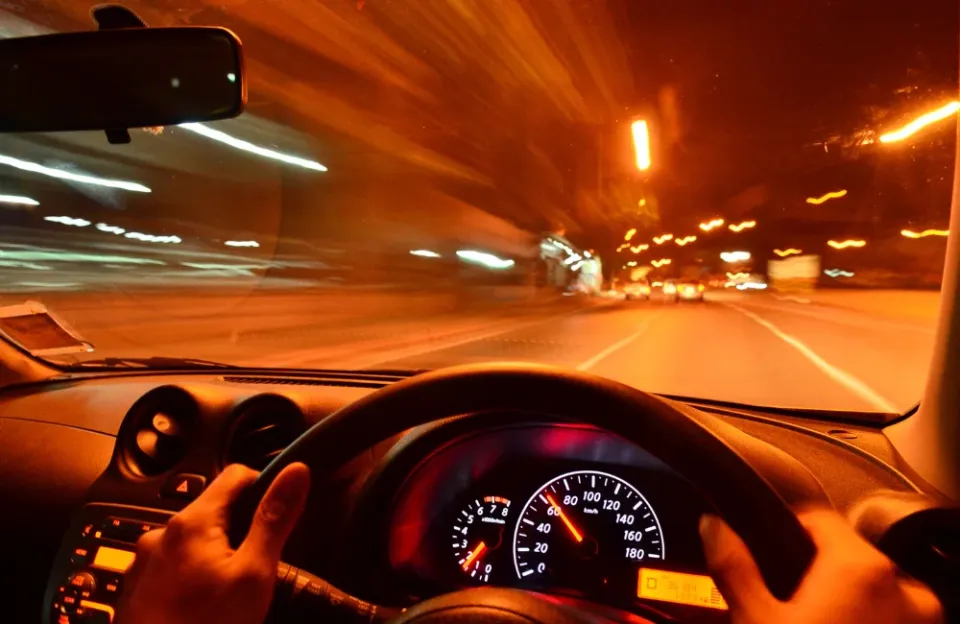 แว่นใส่ขับรถกลางคืน ดีจริงไหม